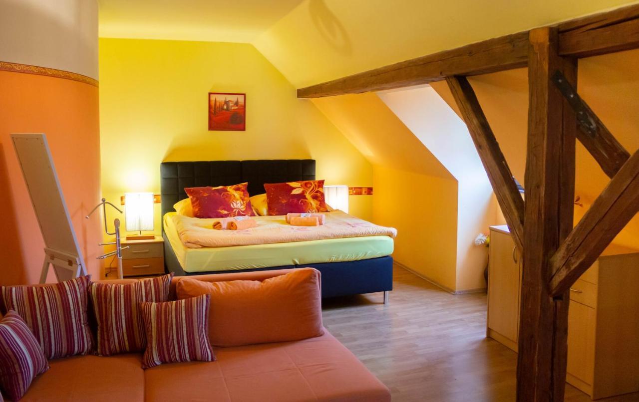 Hotel Rychta Netolice Экстерьер фото