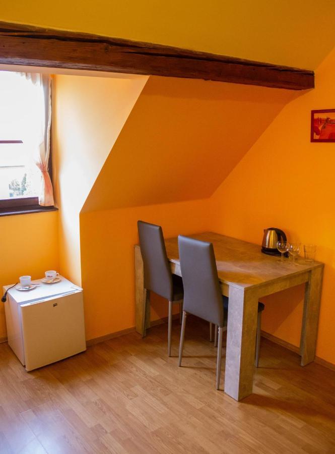 Hotel Rychta Netolice Экстерьер фото