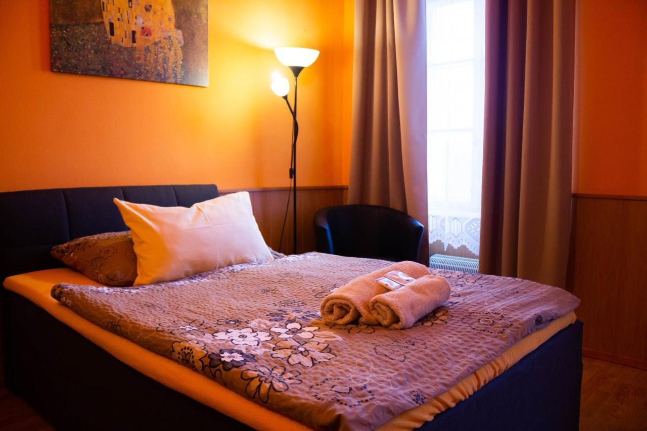 Hotel Rychta Netolice Экстерьер фото