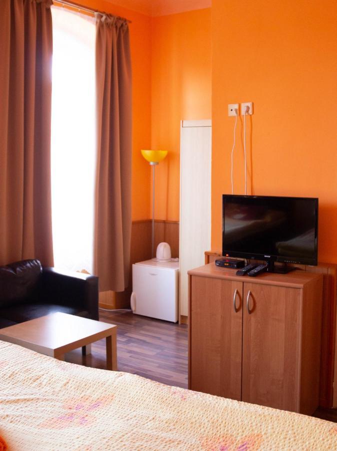Hotel Rychta Netolice Экстерьер фото