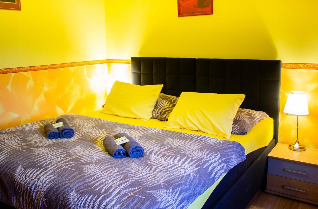 Hotel Rychta Netolice Экстерьер фото