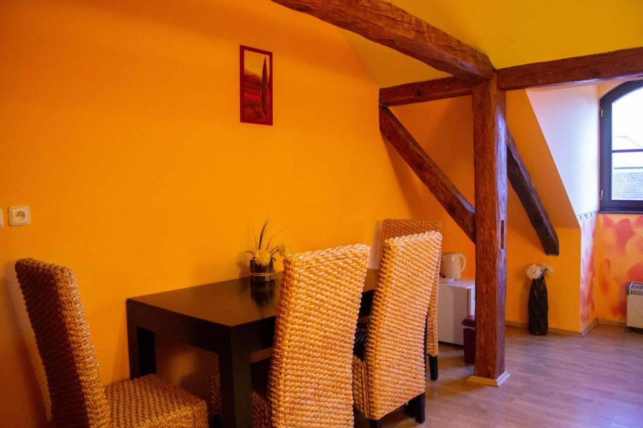 Hotel Rychta Netolice Экстерьер фото