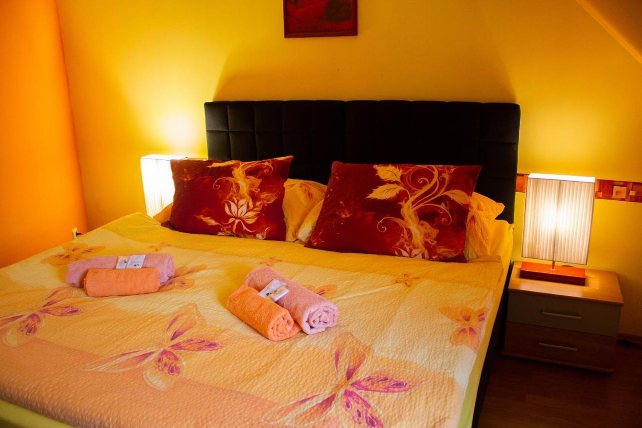 Hotel Rychta Netolice Экстерьер фото